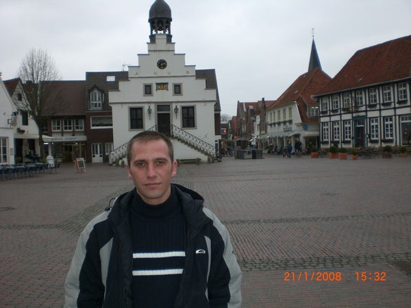 Олег Конашков