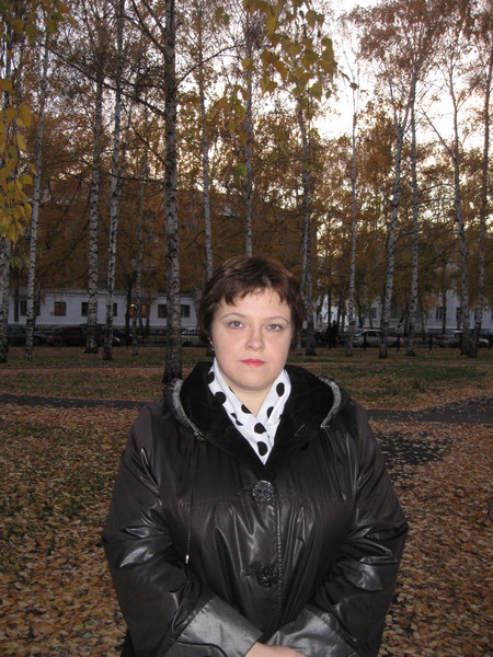Елена Леонова