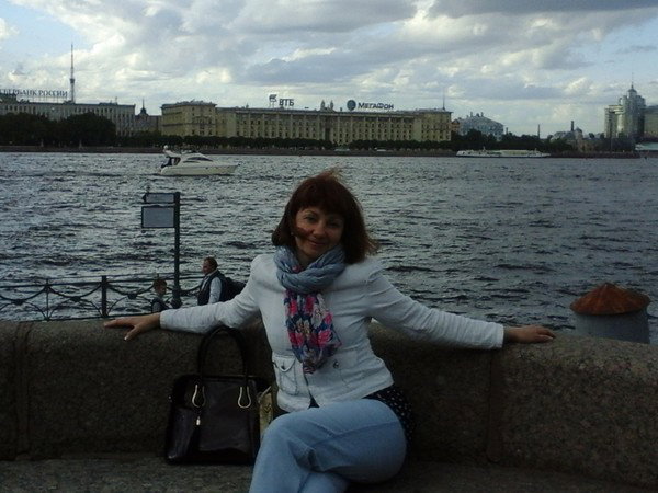 Елена Константинова