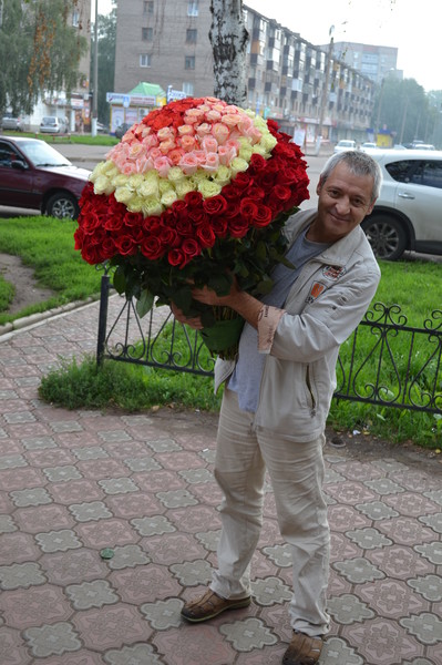 Александр Устинский