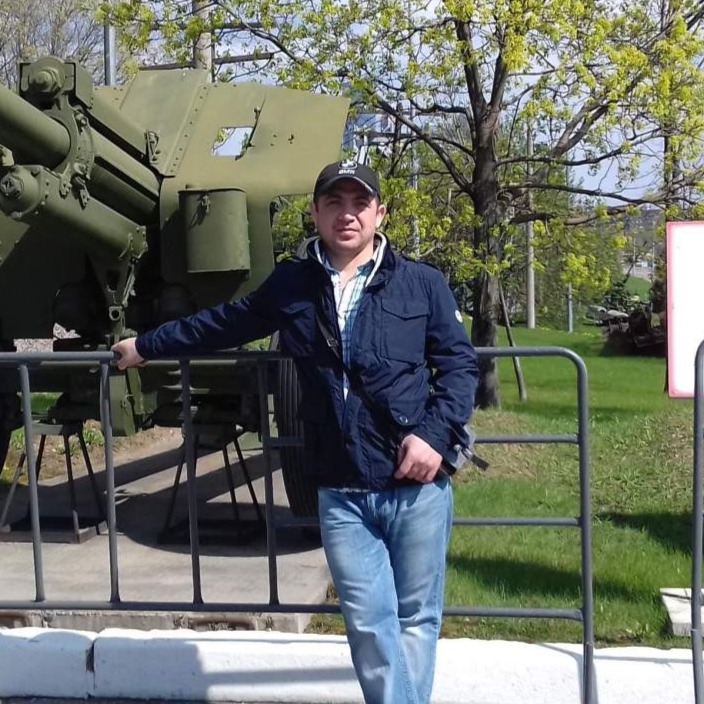 Русик Русланов