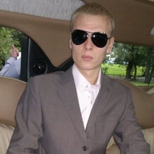 Денис Долженков