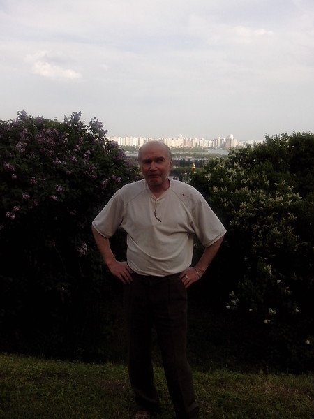 Виктор Романченко