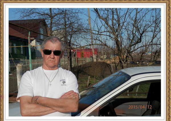 Виктор Белов