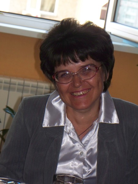 Лариса Ощаповская