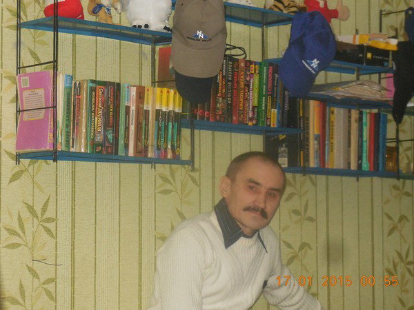 Виктор Иванов