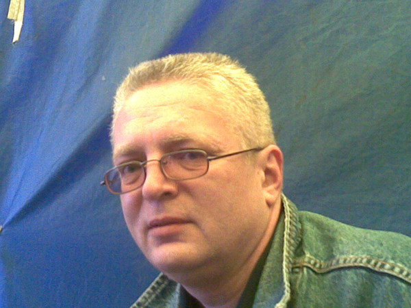 Александр Петров