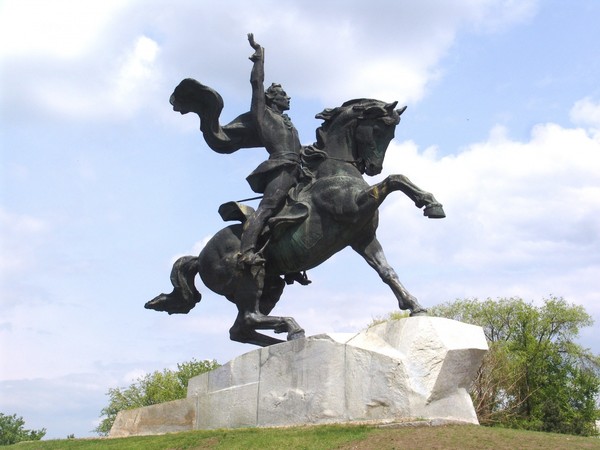 Виктор Maz