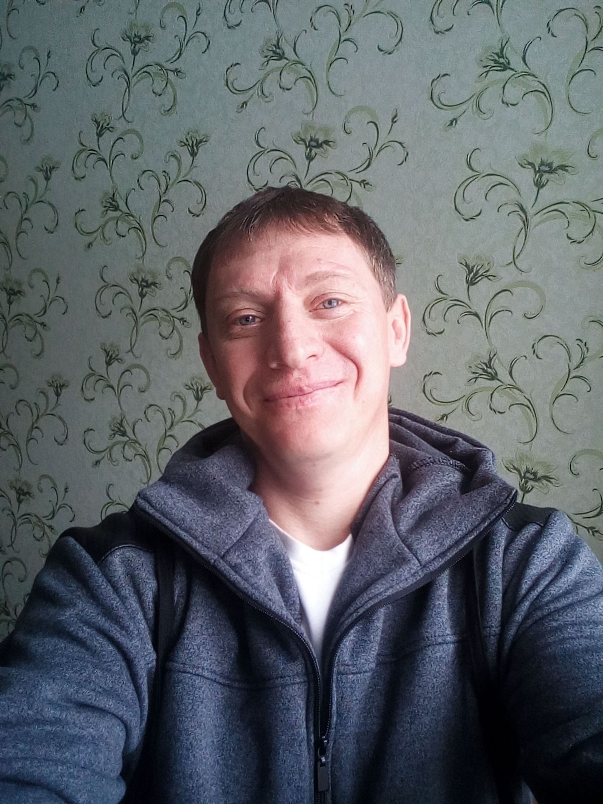 Олег Частов