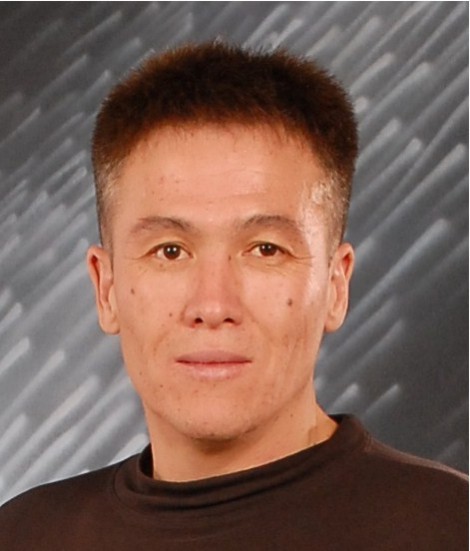 Есет Д.