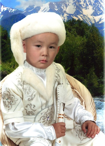 Аяна Сапарали