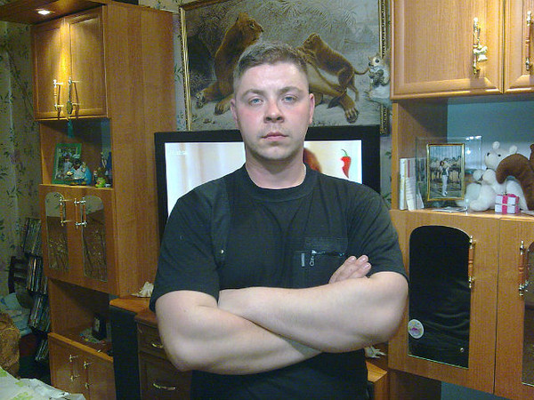 Владимир Романов