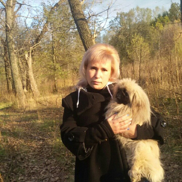 Влада Белая