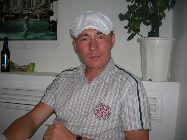 Арман Искаков
