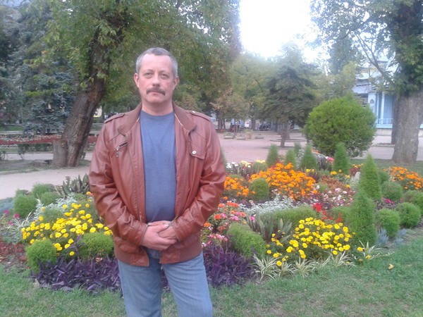 Николай Николай
