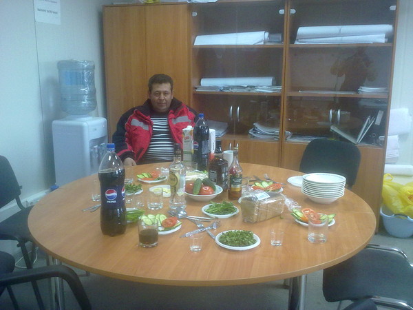 Кахрамон Курбонов