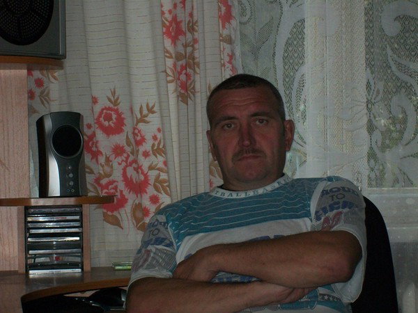 Слава Выгузов