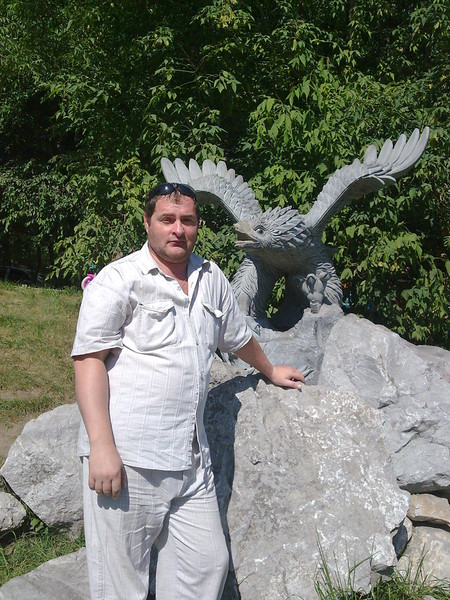 Олег Жихарев