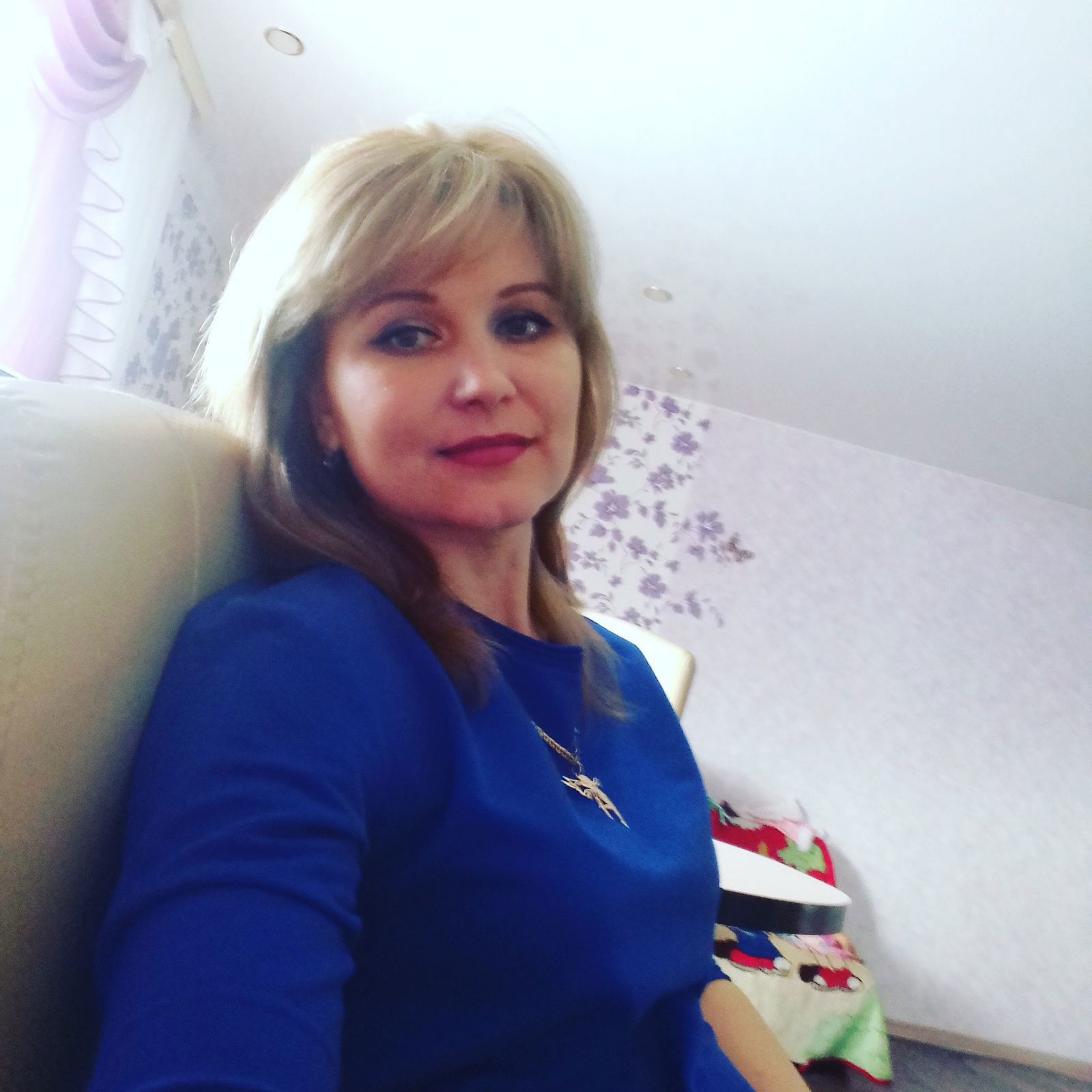 что сильнее любить или обожать человека. Смотреть фото что сильнее любить или обожать человека. Смотреть картинку что сильнее любить или обожать человека. Картинка про что сильнее любить или обожать человека. Фото что сильнее любить или обожать человека
