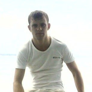 Юрий Хатов