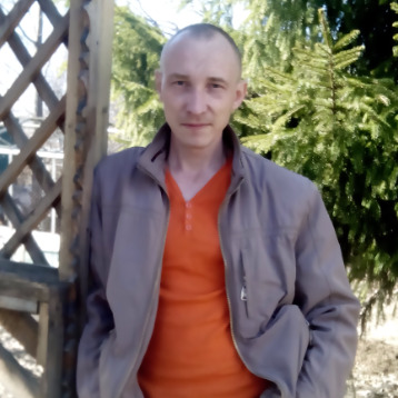 Юрий Макаров