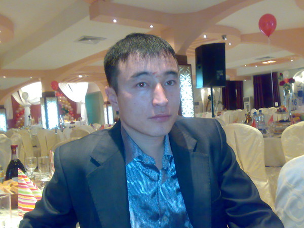 Rollan Yeskaliyev