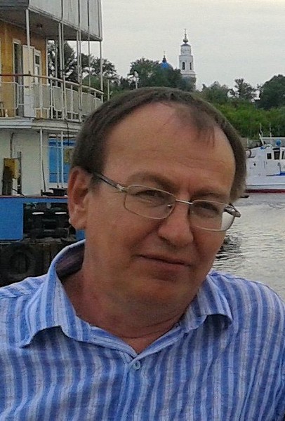 Юрий Ефимов