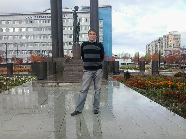 Константин Константинов