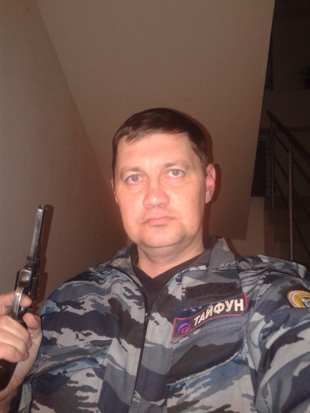 Дмитрий Устиновский