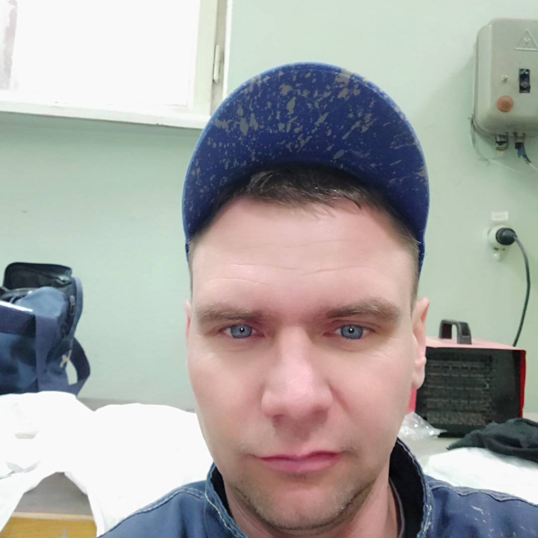 Неизвестно Неизвестно