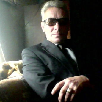 Игорь Титов