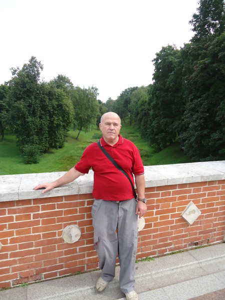 Владимир Кондратенко