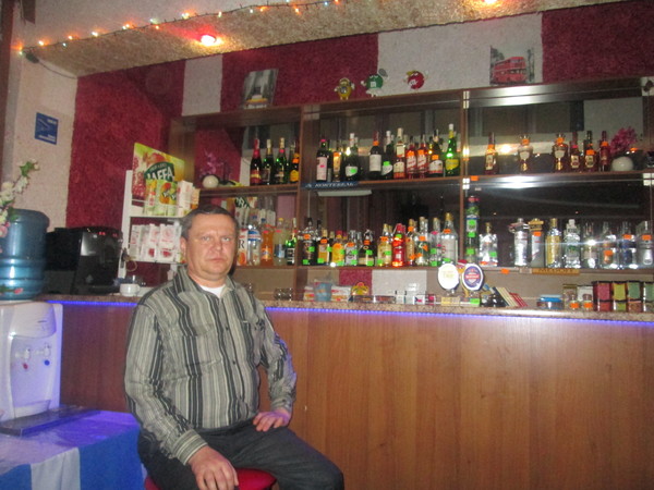 Александр Дёмин