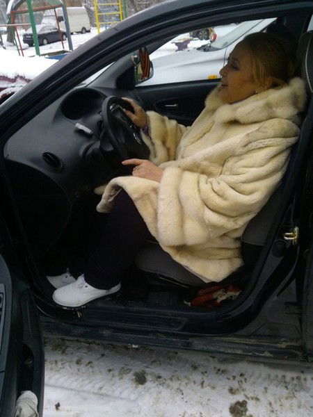 Eлена Назарова