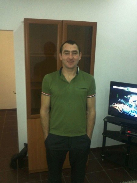 Адам Костоев