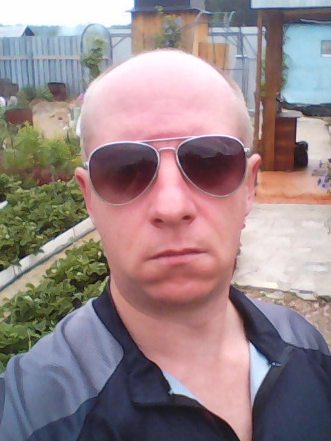 Алексей Савиновский