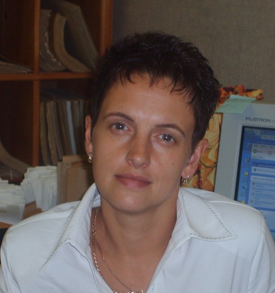 Елена Земскова