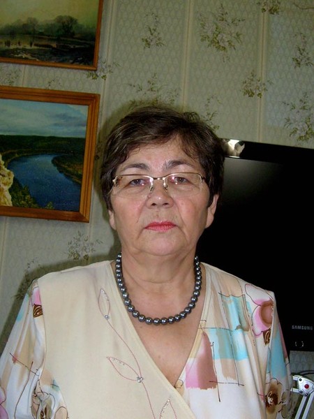 Банат Валеева