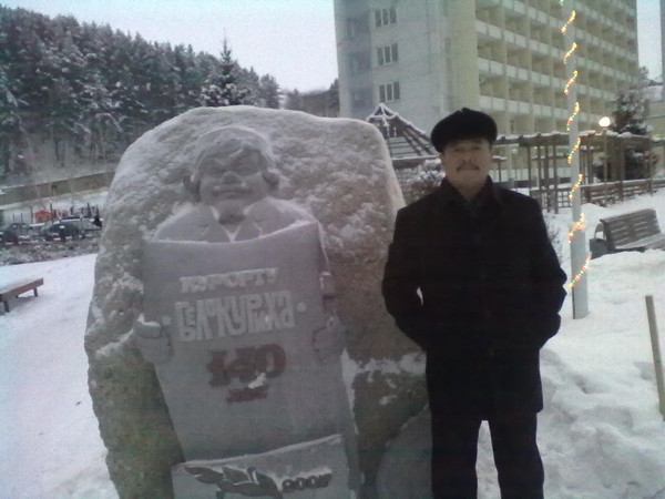 Виктор Кожанов