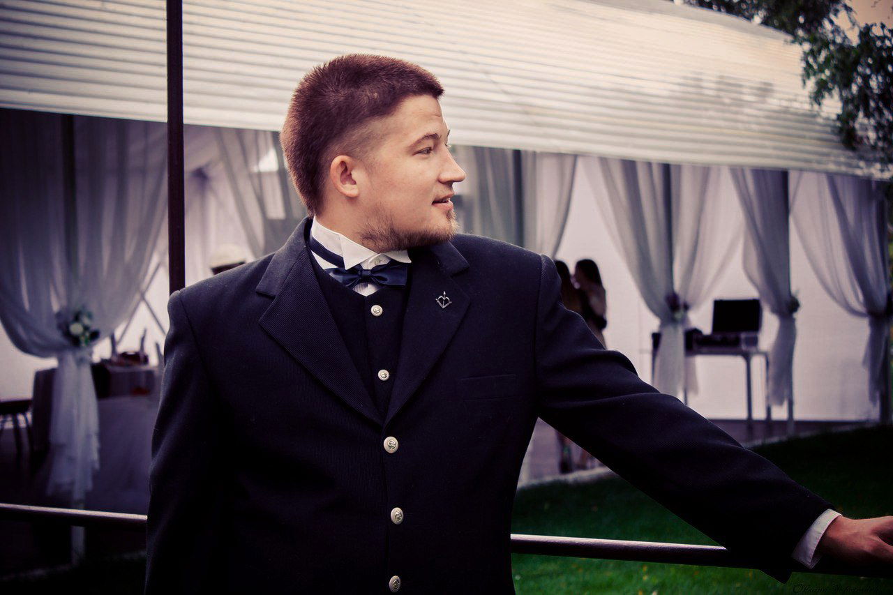 Виктор Лебедев