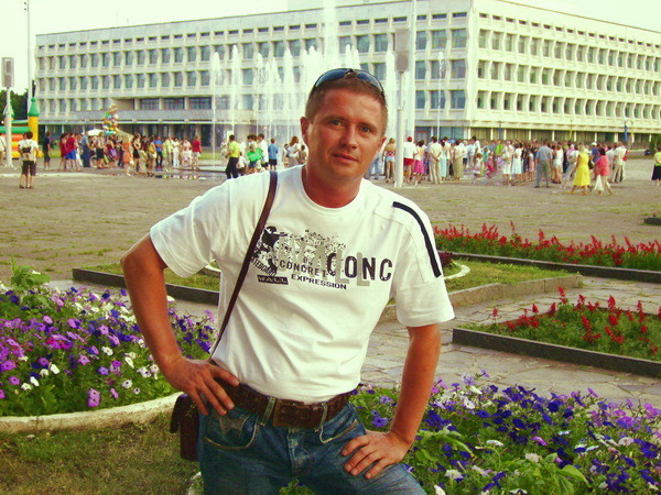 Евгений Махов