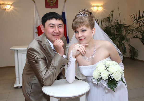 Анна Ашакова