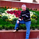 Александр Черников