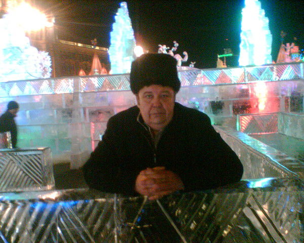 Виктор Серегин