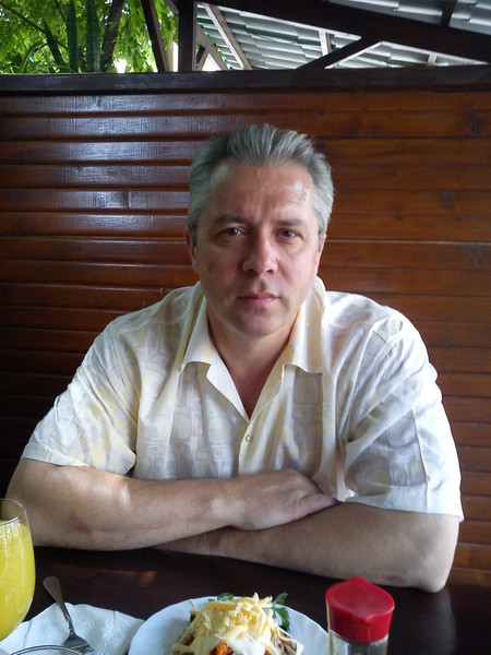 Александр Решетников