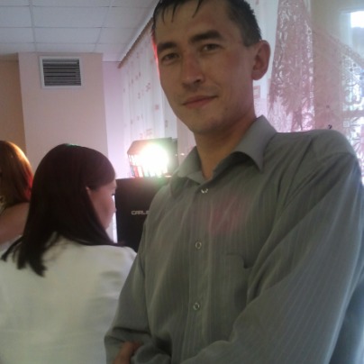 Айнур Амиров