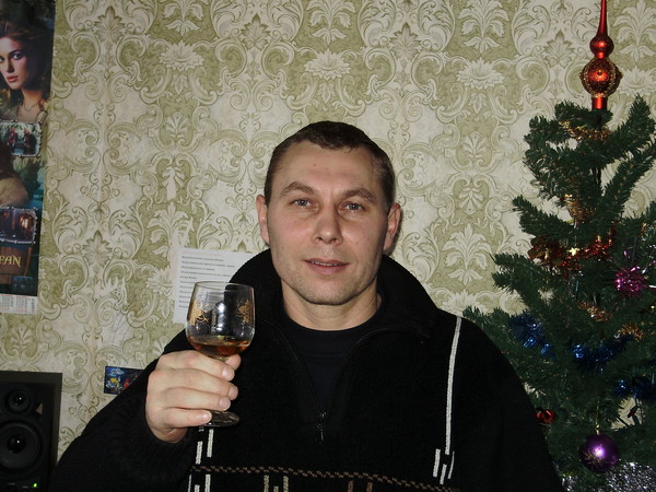 Леонид Хомутов