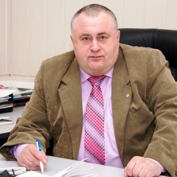 Евгений Акимов