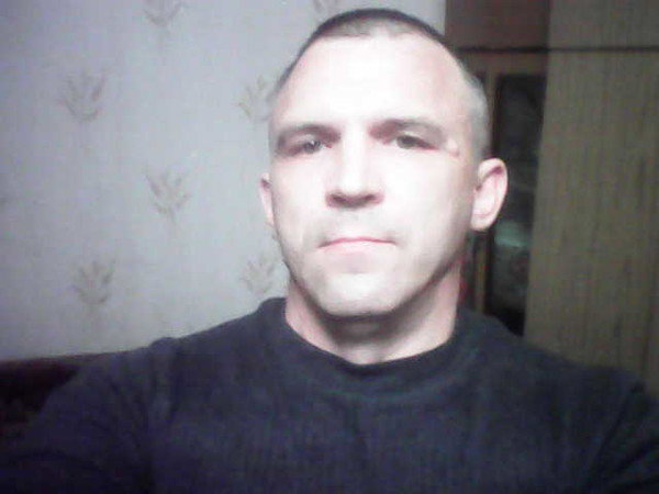 Олег Устинов