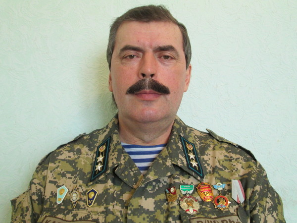 Серж Головачёв